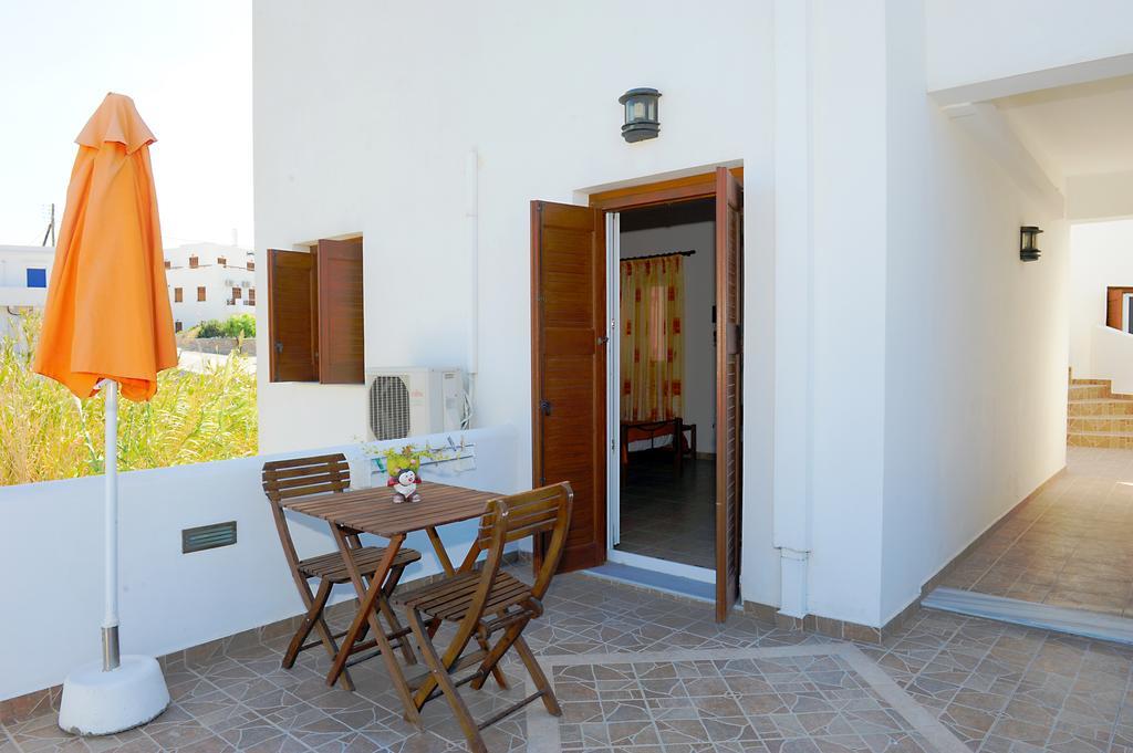 Vythos Daire Adamantas  Oda fotoğraf